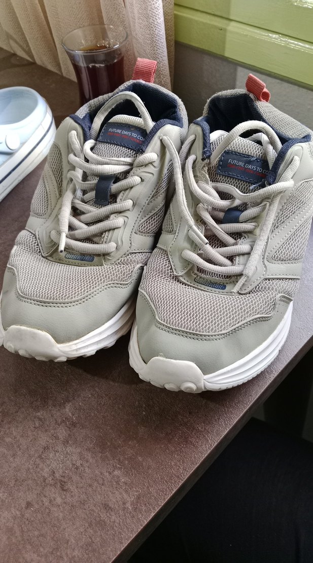 Gri Bağcıklı Kadın Spor Ayakkabı - Görsel 3