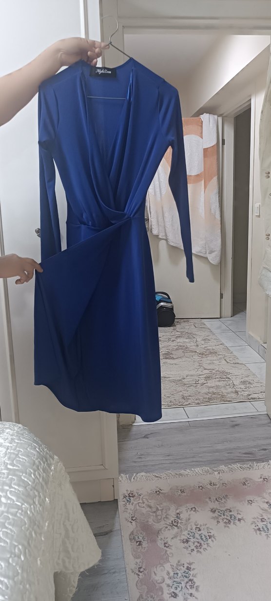 Uzun Kollu Mavi Drapeli Kadın Elbise - Görsel 4