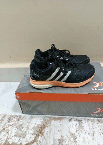 36 Beden adidas kadın Spor ayakkabı