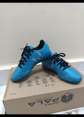 adidas erkek cocuk halı saha ayakkabisi