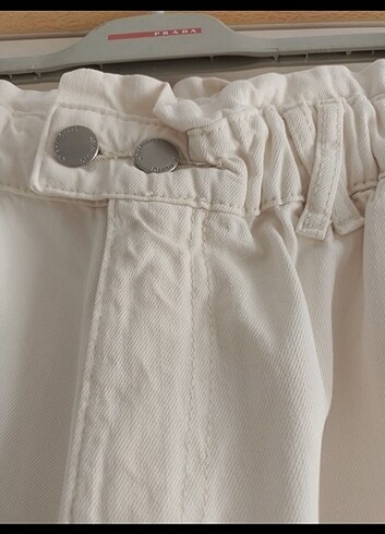 34 Beden beyaz Renk Stradivarius pantolon