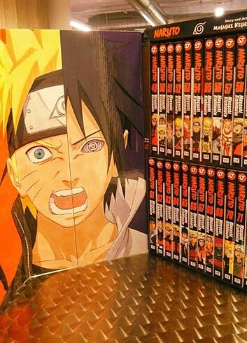 NARUTO MANGA BOX SET 