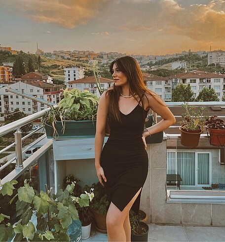 Askılı Elbise