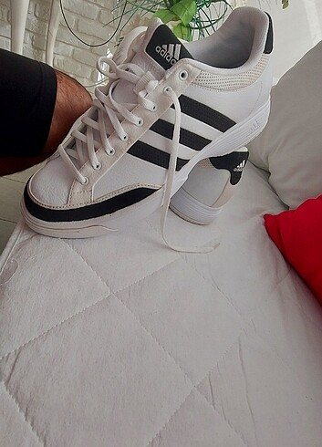 diğer Beden Efsane Adidas 45 numara 