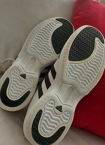 diğer Beden beyaz Renk Efsane Adidas 45 numara 