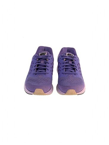 38 Beden Nike Spor Ayakkabı %70 İndirimli.