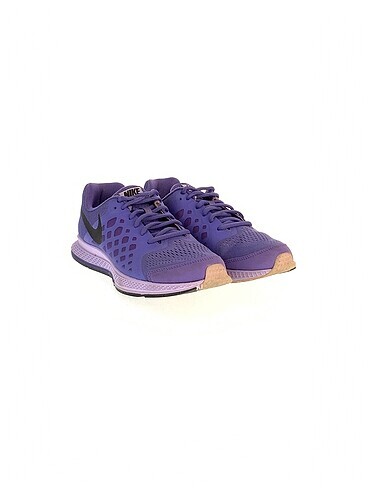 Nike Nike Spor Ayakkabı %70 İndirimli.