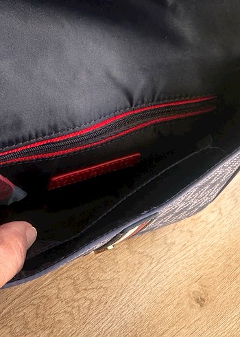 Tommy Hilfiger Mavi Baskılı Kadın Çapraz Çanta - Görsel 6