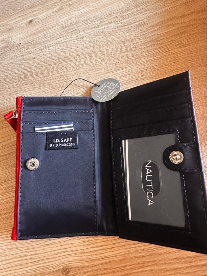 Nautıca Kırmızı Deri Fermuarlı Kadın Cüzdanı - Görsel 3