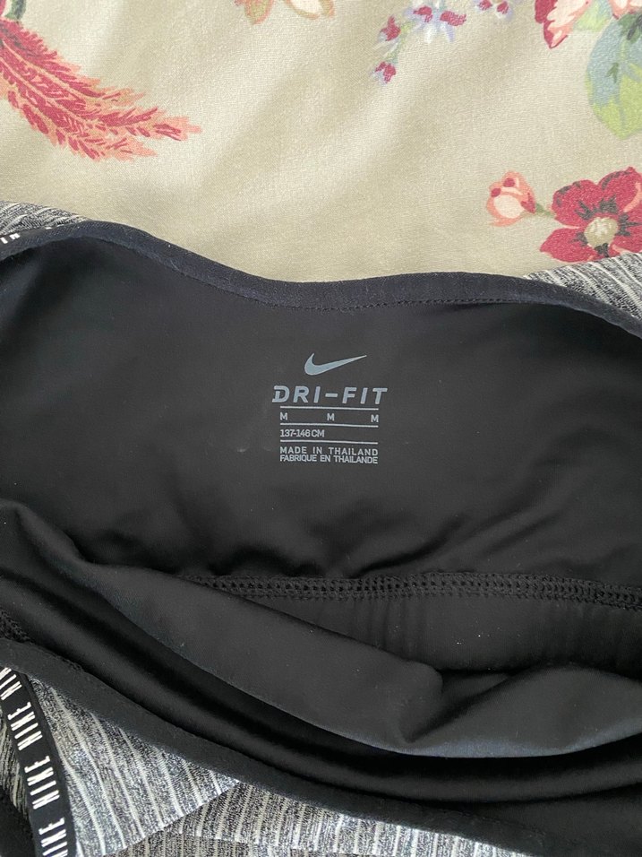 Nike Spor Üstü - Görsel 4