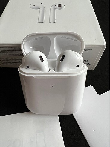 APPLE 2.Nesil Airpods