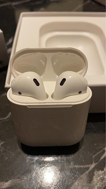 2.Nesil AirPods (Şeffaf Kılıf Hediyeli)