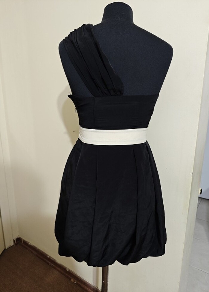 Kısa elbise  - Görsel 4