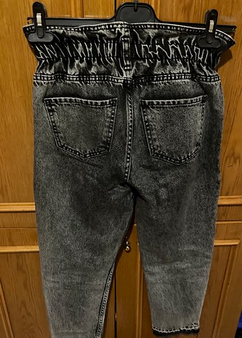 Diğer Gri Kemerli Kadın Denim Pantolon