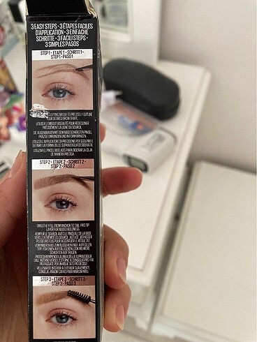 Beden Renk Maybelline kaş pomadı