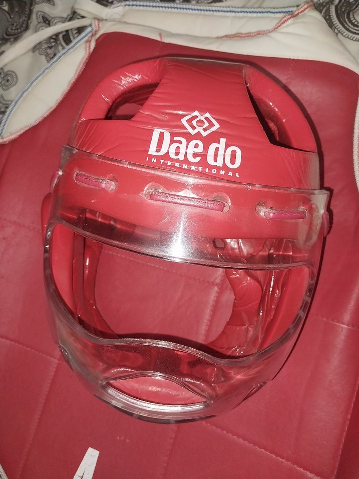 Daedo Kırmızı Plastik Sporcu Kaskı - Görsel 3