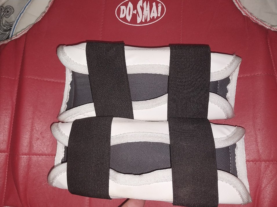 Siyah beyaz kol korumalık - Görsel 3