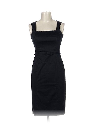 Dorothy Perkins Kısa Elbise %70 İndirimli.