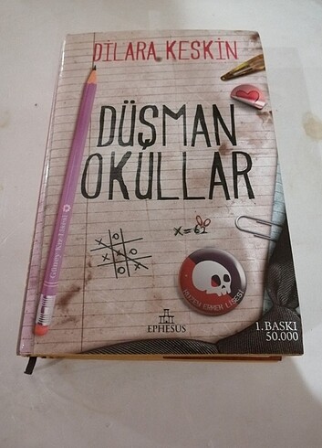 Düşman Okullar 