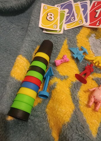 Renkli Oyun Kartları ve Figürleri Seti - Görsel 5