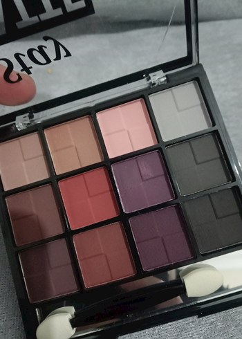 Mat 12 Renkli Göz Farı Paleti - Görsel 4