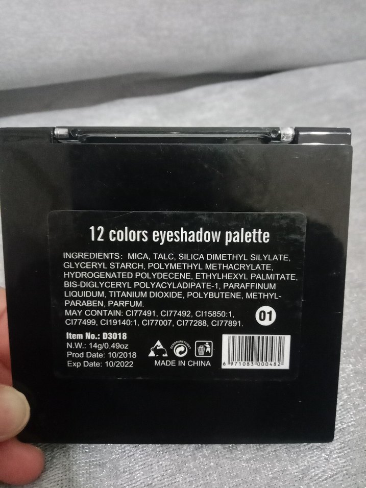 Mat 12 Renkli Göz Farı Paleti - Görsel 2