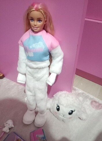  Beden Barbie cutie reveal kostümlü barbie