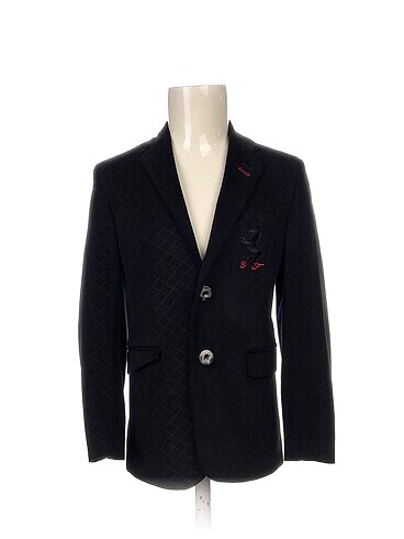 Diğer Blazer %70 İndirimli.