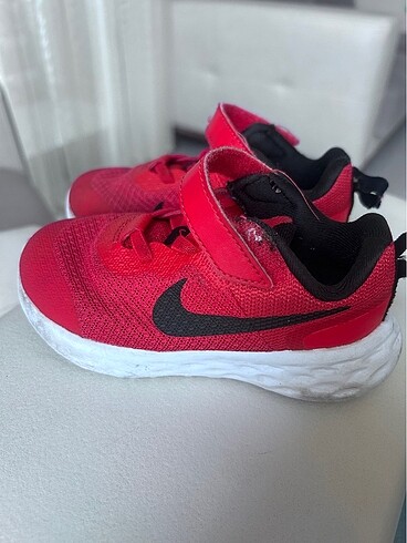 Nike Spor Ayakkabı