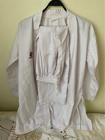 karate kıyafeti kihon