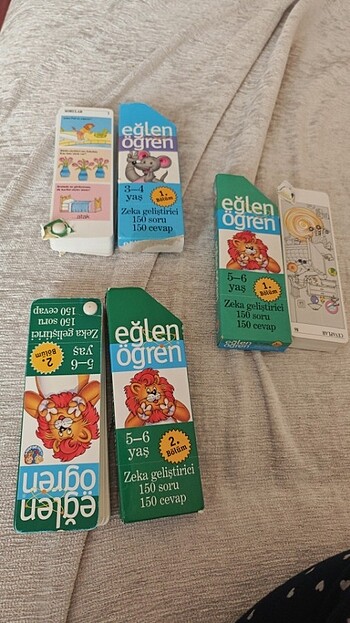 Eğlen öğren kartları.