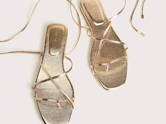 Bershka gold sandalet