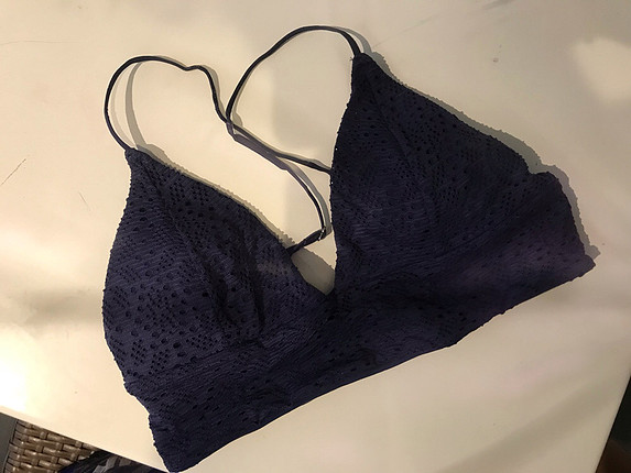 H&M bikini üstü 