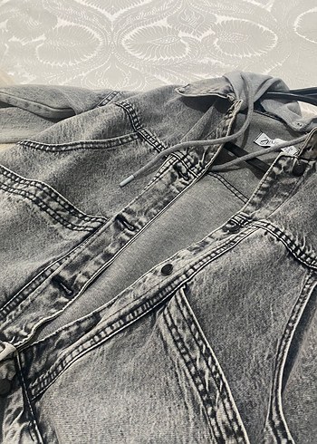Zara Gri Düğmeli Kadın Denim Ceket
