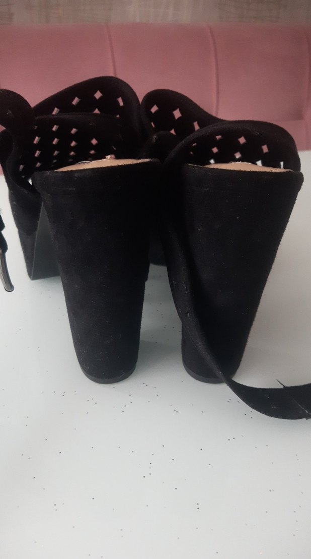 Tokalı Siyah Blok Topuklu Kadın Ayakkabı - Görsel 3