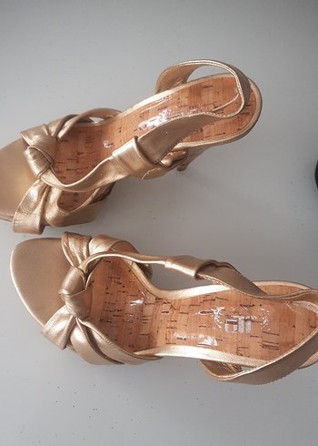 Bej Parlak Platform Topuklu Kadın Abiye Ayakkabı - Görsel 2