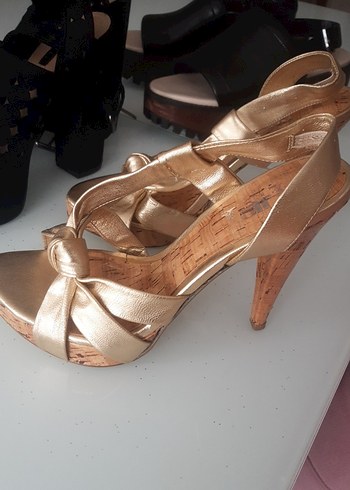 Tokalı Siyah Kadın şık orijinal zara topuklu - Görsel 2