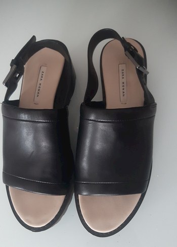 Tokalı Platform Topuklu Siyah Kadın Sandalet - Görsel 2