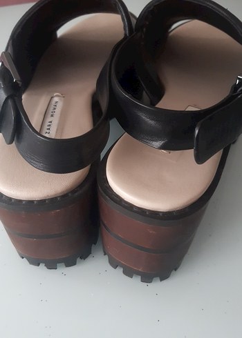 Tokalı Platform Topuklu Siyah Kadın Sandalet - Görsel 4