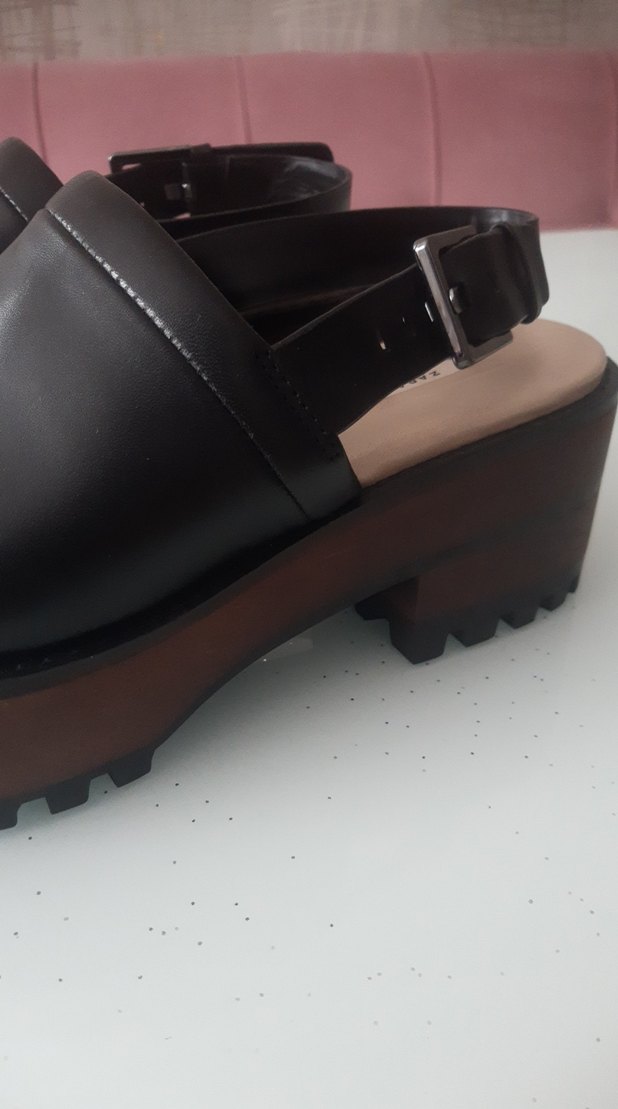 Tokalı Platform Topuklu Siyah Kadın Sandalet - Görsel 3