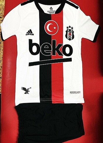 Takım forması 2023 BJK GS TS FB mevcuttur sınırlı sayıda