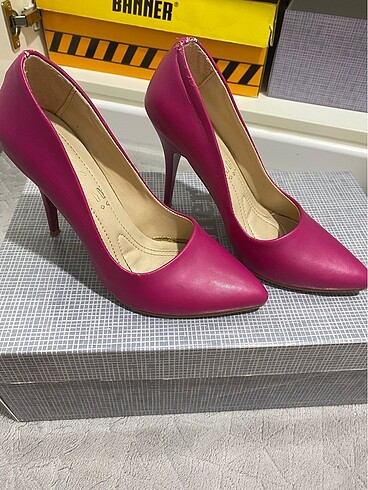 stiletto ayakkabı