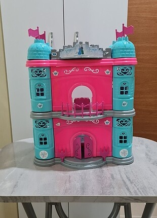  Beden Elsa Şato Karlar Ülkesi 