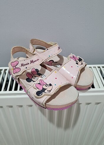 Minnie Mouse Sandalet 