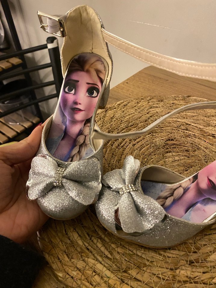 Kız Çocuk topuklu Gri Parlak Elsa ayakkabı - Görsel 2