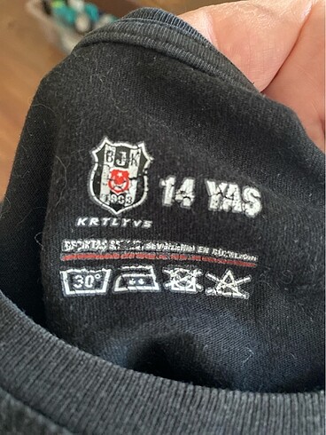 12-13 Yaş Beden Beşiktaş tişört