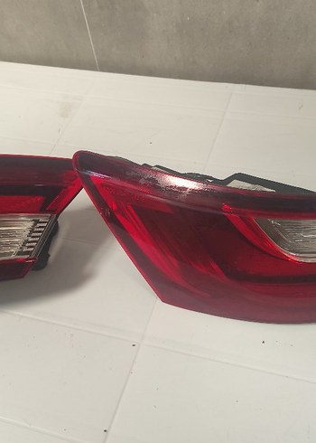 MEGAN 2017 SAG SOL STOP AKTİF CALİSİR VAZİYETTE UFAK KİRİKLAR - Görsel 2