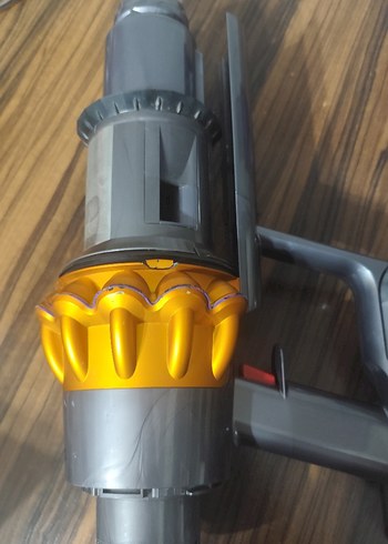 DYSON V15 MOTOR VE GOVDE HER MODDA SORUNSUZ COK TEMİZ CALİSİR... - Görsel 7