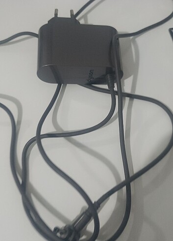 DYSON V10 V11 V12 V15 UYUMLU ORJİNAL ŞARZ CİHAZİ SİFİR AYARİNDA. - Görsel 8