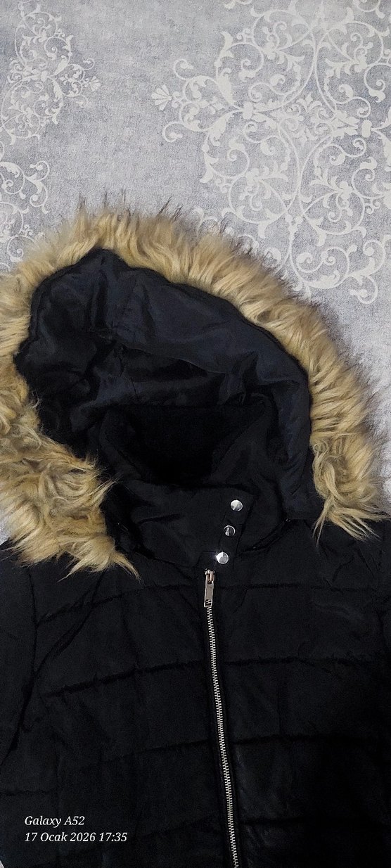 Kürklü Siyah Kadın Kışlık Mont - Görsel 3